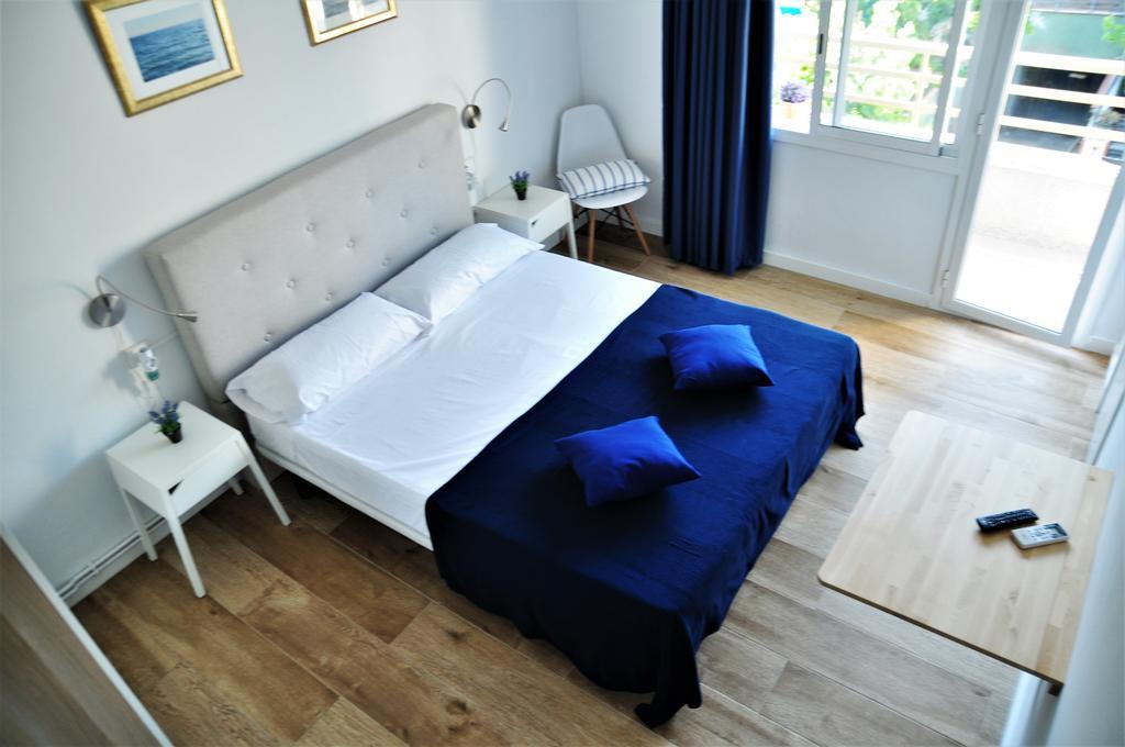 Hostal Porto Mar Salou Exterior photo