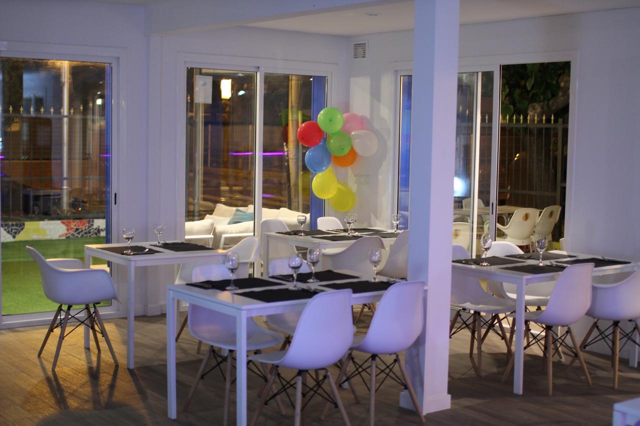 Hostal Porto Mar Salou Exterior photo